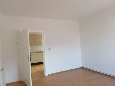 2-Zimmer-Wohnung mieten in Graz – 74 m², € 699 – Bild 2 von 12