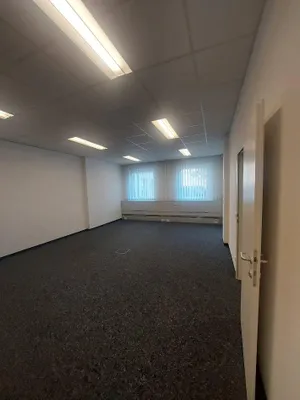 Gewerbeimmobilie mieten in Wels – 86 m², € 1.328 – Bild 9 von 13