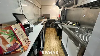 Gewerbeimmobilie mieten in Wels – 48 m², € 800 – Bild 2 von 6