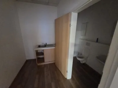 Gewerbeimmobilie mieten in Horn – 115 m², € 599 – Bild 5 von 5