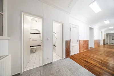 9-Zimmer-Gewerbeimmobilie mieten in Wien – 281 m², € 6.294 – Bild 24 von 32