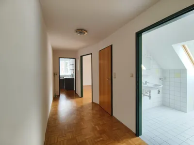 2-Zimmer-Wohnung mieten in Bruck-Mürzzuschlag – 54 m², € 419 – Bild 5 von 9