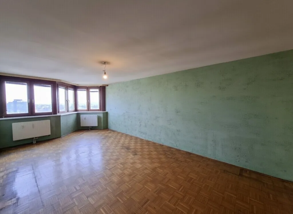Neuer Preis! PROVISIONSFREI VOM EIGENTÜMER! DG-MAISONETTE MIT FERNBLICK! 4-ZIMMER WOHNUNG MIT TERRASSE NÄHE U4! – pohled 3