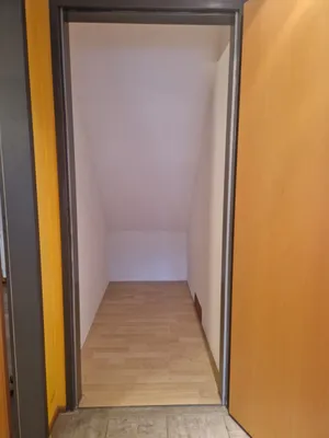 4-Zimmer-Wohnung kaufen in Steyr – 92 m², € 184.000 – Bild 2 von 13