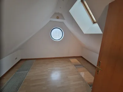 4-Zimmer-Wohnung kaufen in Steyr – 92 m², € 184.000 – Bild 9 von 13