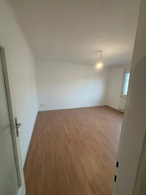 Frisch sanierte 2-Zimmer-Wohnung mit 62 m² in 1230 Wien - ab sofort verfügbar