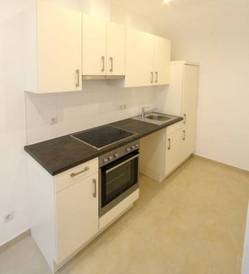 Im Innenhof gelegene, schöne 2-Zimmer-Wohnung! – Bild 3