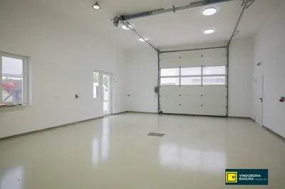 Gewerbeimmobilie mieten in Baden – 177 m², € 2.339 – Bild 4 von 17
