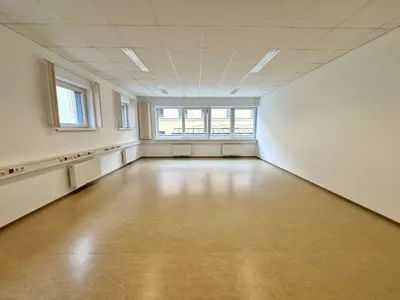 10-Zimmer-Gewerbeimmobilie mieten in Wiener Neustadt – 313 m², € 3.827 – Bild 10 von 25