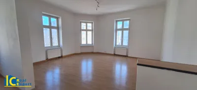 Schöne loftartige 56m² große 2 Zi Wohnung in innerstädtischer Lage