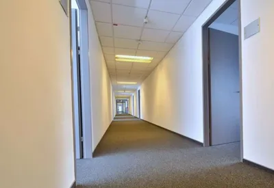 Gewerbeimmobilie mieten in Linz – 1 037 m², € 12.782 – Bild 6 von 10