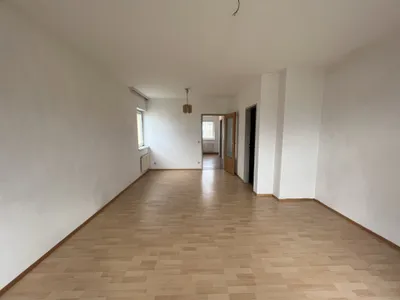 3-Zimmer-Wohnung mieten in Linz Land – 88,91 m², € 968 – Bild 2 von 10