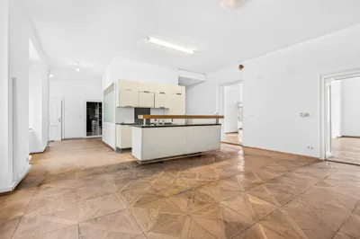 5-Zimmer-Gewerbeimmobilie mieten in Wien – 179 m², € 22 – Bild 3 von 18