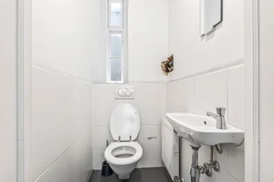 5-Zimmer-Gewerbeimmobilie mieten in Wien – 179 m², € 22 – Bild 14 von 18