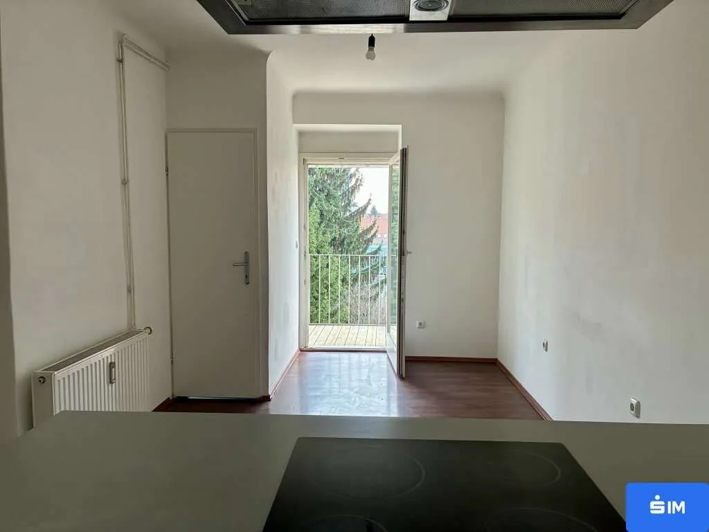 3-Zimmer-Altbauwohnung mit Balkon - Ansicht 3