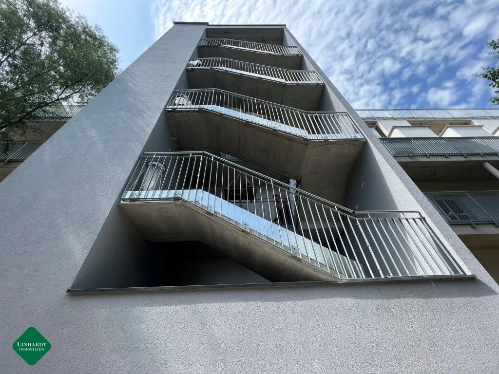 Charmante Eigentumswohnung mit großem Balkon - Ansicht 2