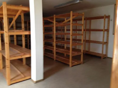 Gewerbeimmobilie mieten in Mistelbach – 401 m², € 6 – Bild 17 von 23