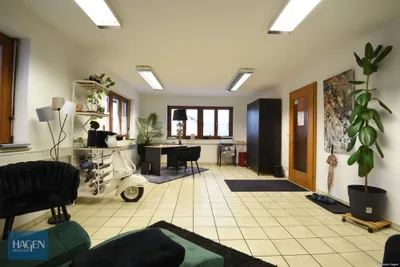 1-Zimmer-Gewerbeimmobilie mieten in Feldkirch – 29 m², € 517 – Bild 2 von 6