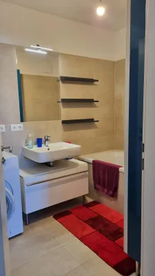 2-Zimmer-Wohnung mieten in Baden – 45 m², € 790 – Bild 3 von 12