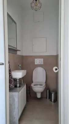 2-Zimmer-Wohnung mieten in Baden – 45 m², € 790 – Bild 4 von 12