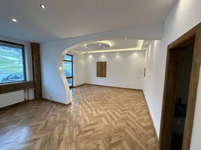 1-Zimmer-Gewerbeimmobilie mieten in Kitzbühel – 40 m², € 990 – Bild 3 von 6