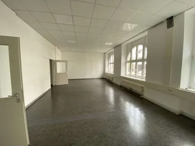 Gewerbeimmobilie kaufen in Linz – 2 447 m², € 3.550.000 – Bild 9 von 22