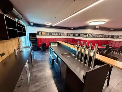 4-Zimmer-Gewerbeimmobilie mieten in Zell am See – 110 m², € 2.300 – Bild 5 von 11