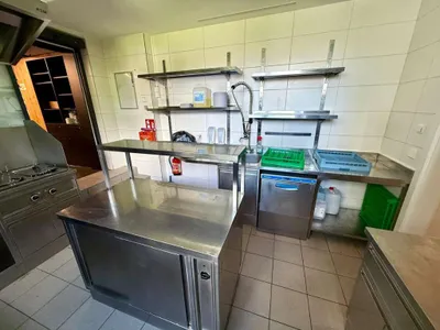 4-Zimmer-Gewerbeimmobilie mieten in Zell am See – 110 m², € 2.300 – Bild 9 von 11