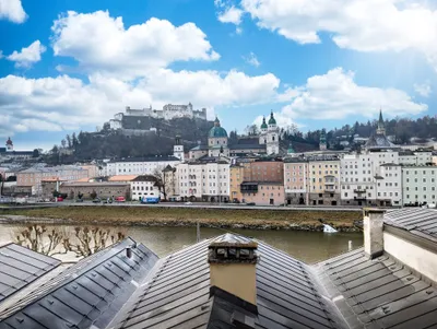 Wohnung mieten in Salzburg Stadt – 115 m², € 2.672
