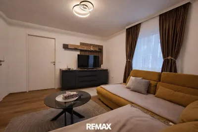 9-Zimmer-Gewerbeimmobilie kaufen in Linz Land – 210 m², € 560.000 – Bild 4 von 14