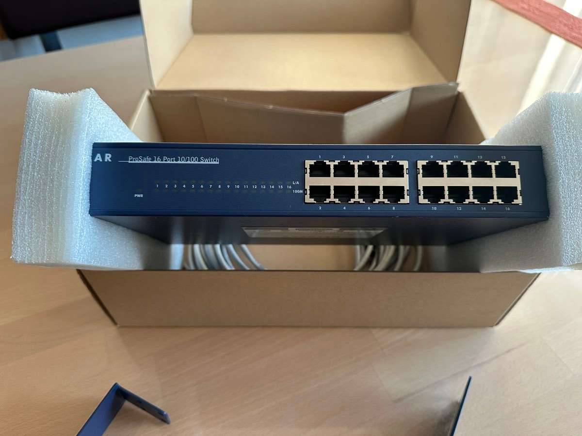 19 Zoll Netgear Managed Switch