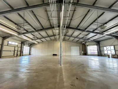 Gewerbeimmobilie mieten in Baden – 741 m², € 6.002 – Bild 3 von 8