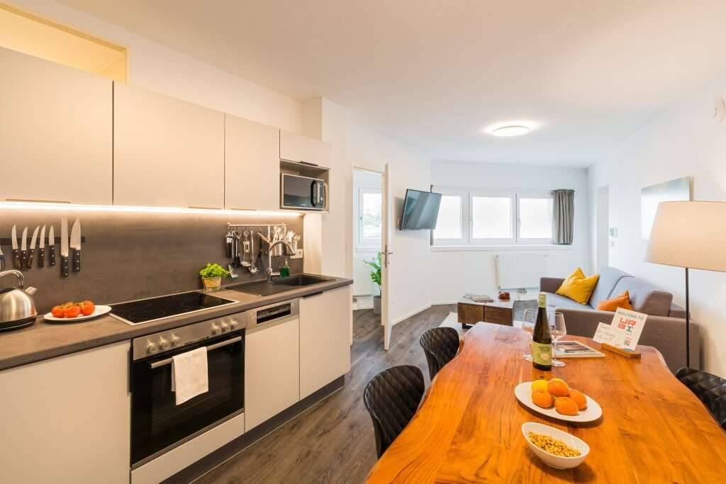 ALL-INCLUSIVE MIETE | VOLLMÖBLIERT | FLEXIBLE MIETDAUER | 2-ZIMMER-WOHNUNG IN 1090 WIEN - Ansicht 3