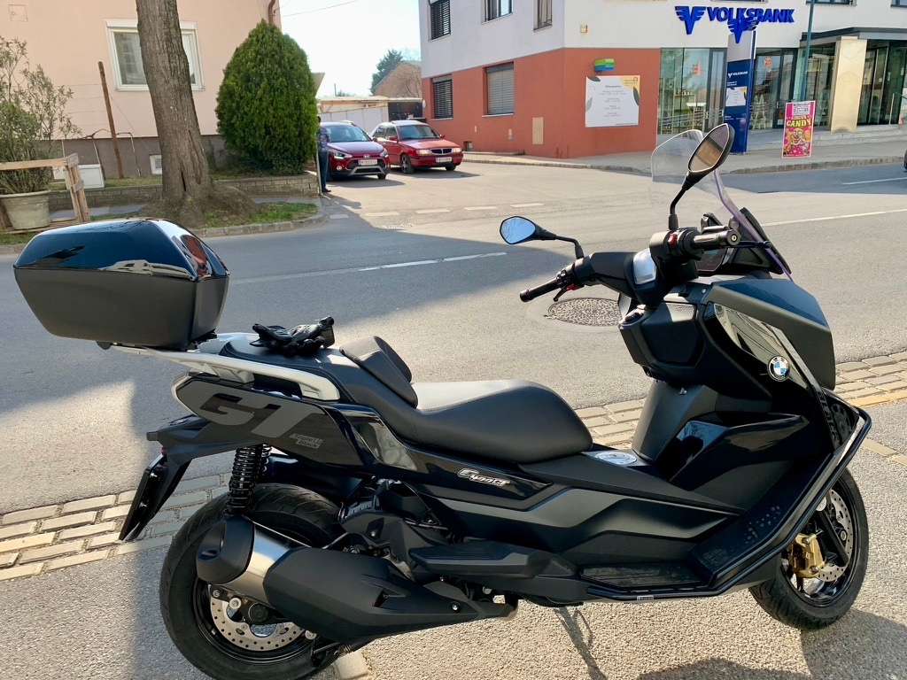 BMW C400 GT Triple Black Tourer