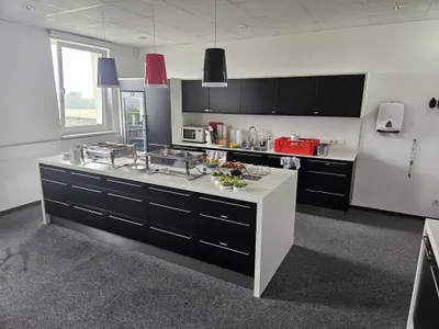 Gewerbeimmobilie mieten in Linz Land – 394 m², € 4.274 – Bild 11 von 12