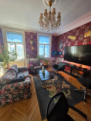 Exklusive Designerwohnung - sofort bezugsfertig, möbliert, hell & einzigartig (Bitte Ablöse beachten)