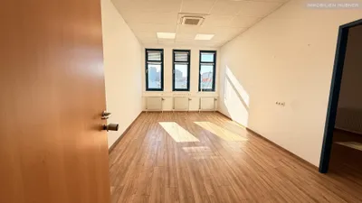 10-Zimmer-Gewerbeimmobilie mieten in Wien – 377 m², € 5.429 – Bild 8 von 26