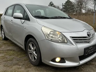 Toyota Verso 2,0 D-4D 125 Young Family DPF