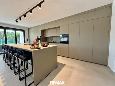 5-Zimmer-Haus kaufen in Bruck an der Leitha – 225 m², € 1.199.000 – Bild 13 von 31