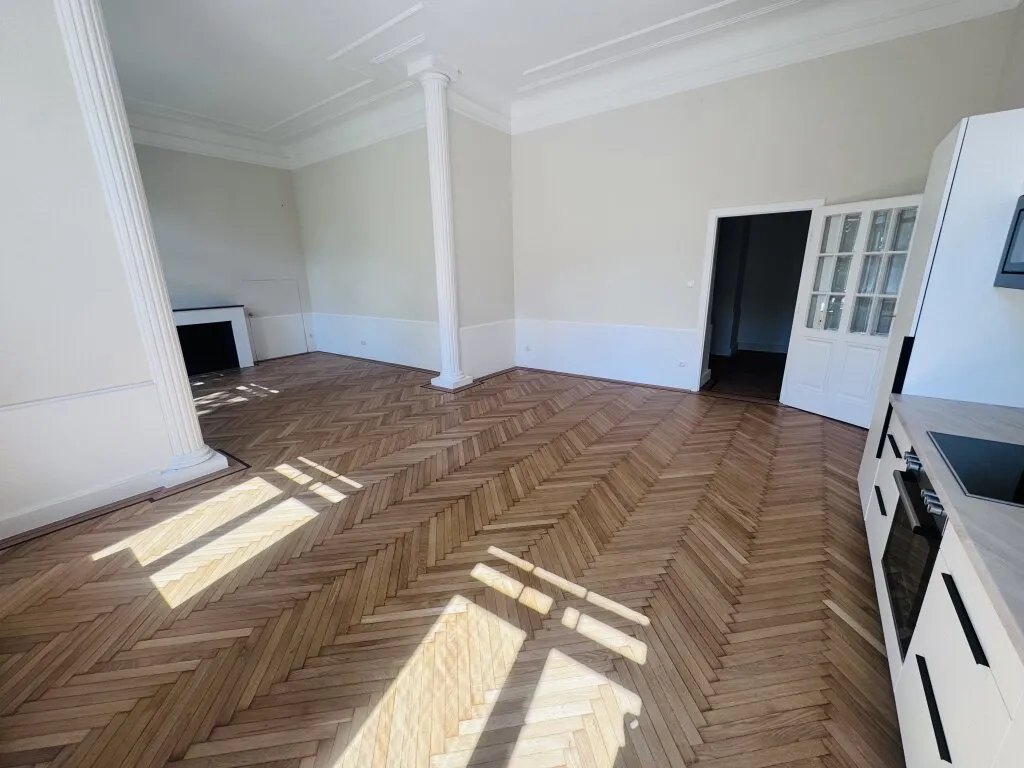 Luxuriöse 4-Zimmer-Wohnung, 150 m², vollsaniert, 2. Etage, 1040 Wien, ohne Aufzug – pohled 3