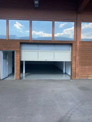 2-Zimmer-Gewerbeimmobilie mieten in Wiener Neustadt Land – 72 m², € 975 – Bild 2 von 9