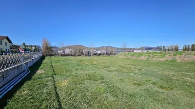 Grundstück kaufen in Baden – 500 m², € 350.000 – Bild 2 von 4