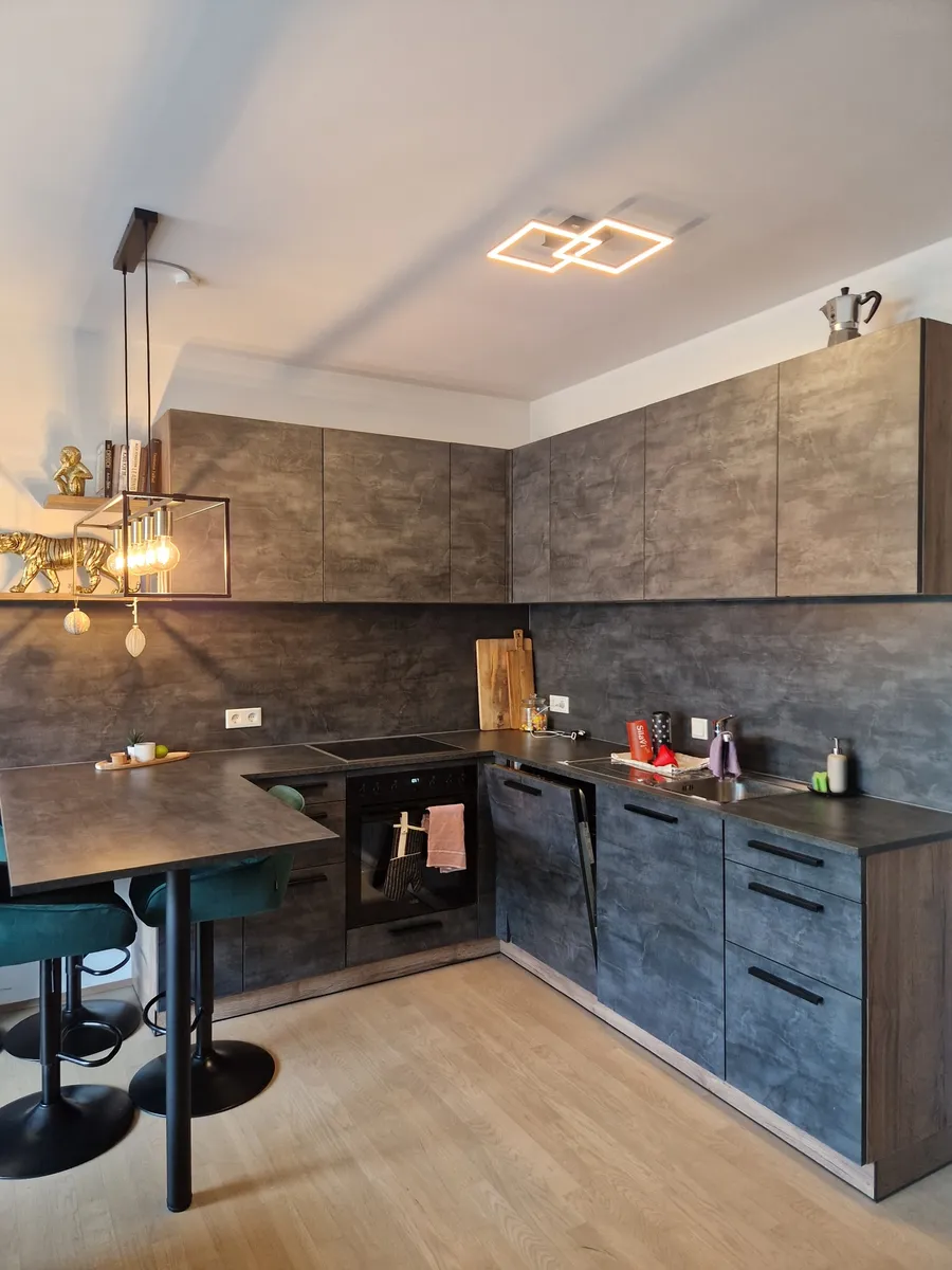Moderne Dachgeschoßwohnung mit Abendsonne & Blick ins Grüne - Wohnen in Bestlage von Grieskirchen – pohled 2
