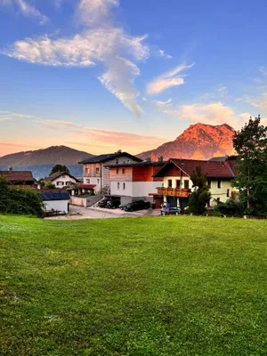 Grundstück kaufen in Gmunden – 892 m², € 398.000