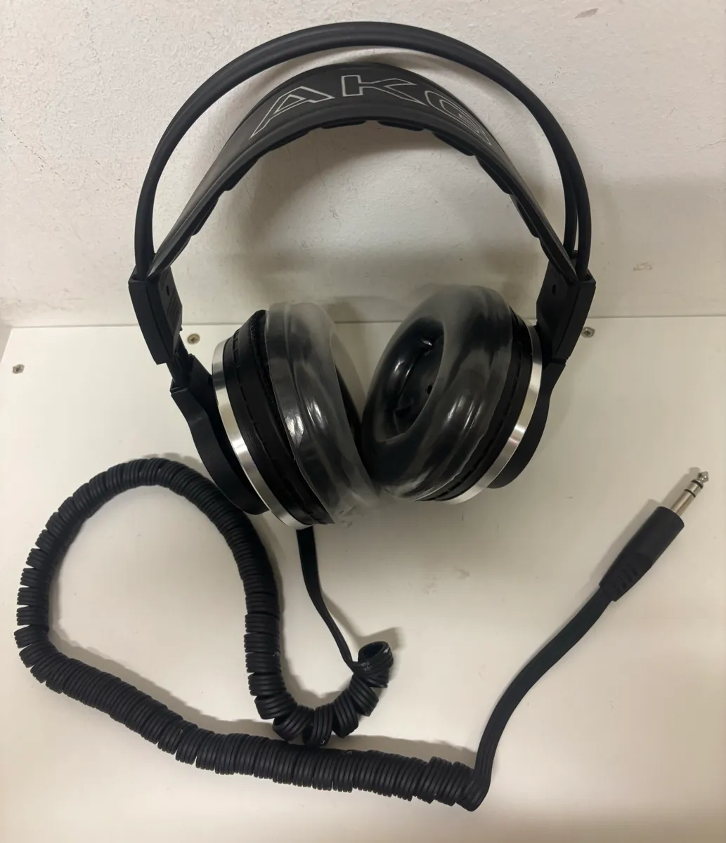 Used AKG K340 Headphones for Sale | HifiShark.com