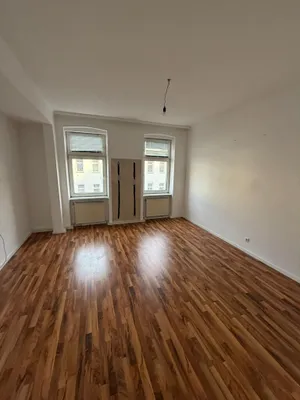 Gewerbeimmobilie kaufen in Wien – 1 250 m², € 3.150.000 – Bild 2 von 8