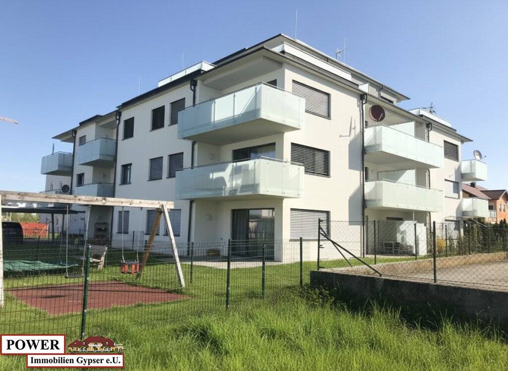Sonnige 4-Zimmer-Wohnung in Mattighofen: Ihr neues Zuhause mit 2 Balkonen! - Ansicht 2