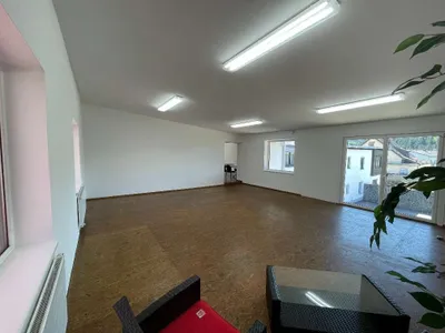 Gewerbeimmobilie mieten in Rohrbach – 2 000 m², € 1.234 – Bild 8 von 15