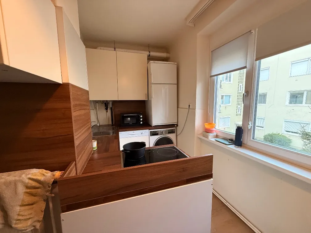 2-Zimmer-Wohnung mit Innenhof-Balkon in Wiener Neustadt - Ansicht 2
