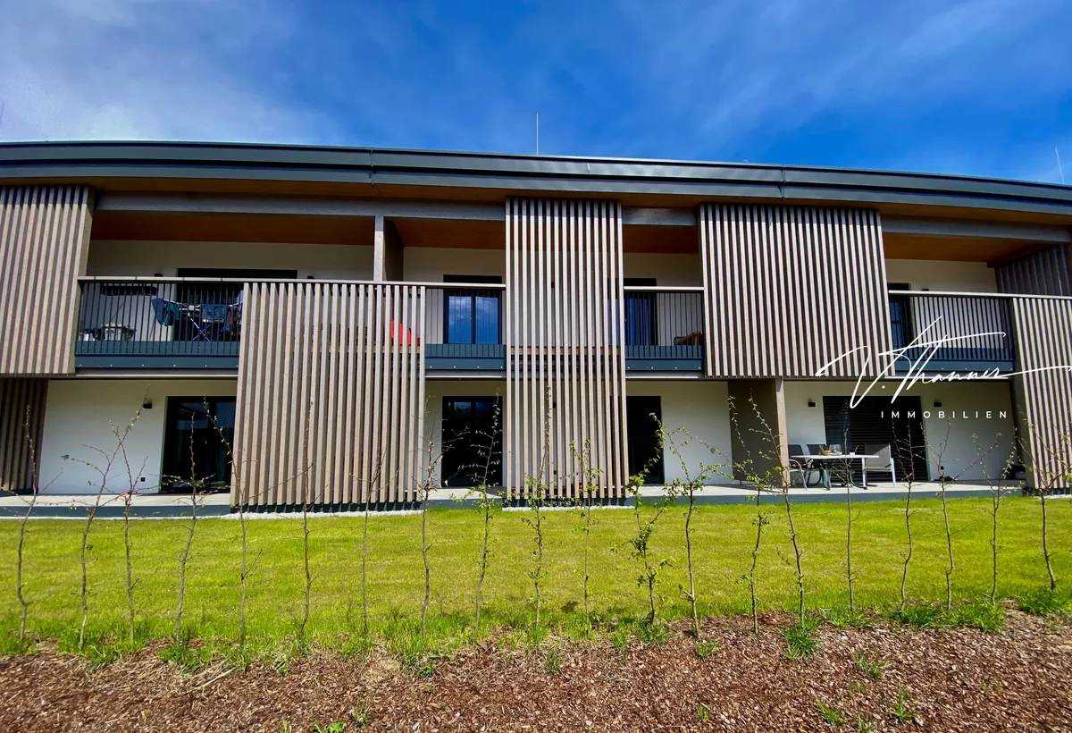Hochwertige Neubauwohnung mit Gartenidylle, 2 Carports und erstklassiger Infrastruktur. - Widok 3